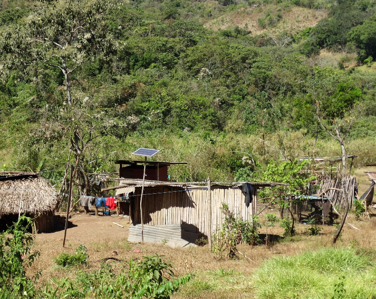 Luz en Casa Ngäbe-Buglé lleva electricidad a 500 hogares adicionales 