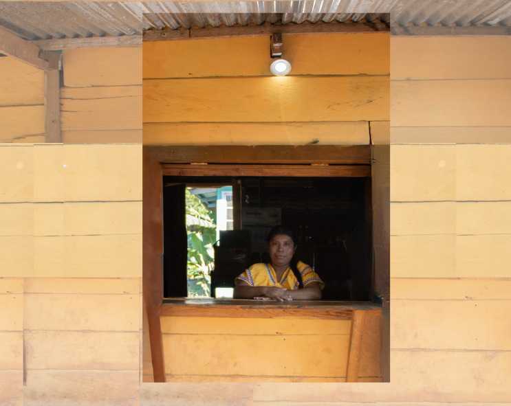 Women entrepreneurs lead the management of proximity attention centers of “Luz en Casa” in Panama 